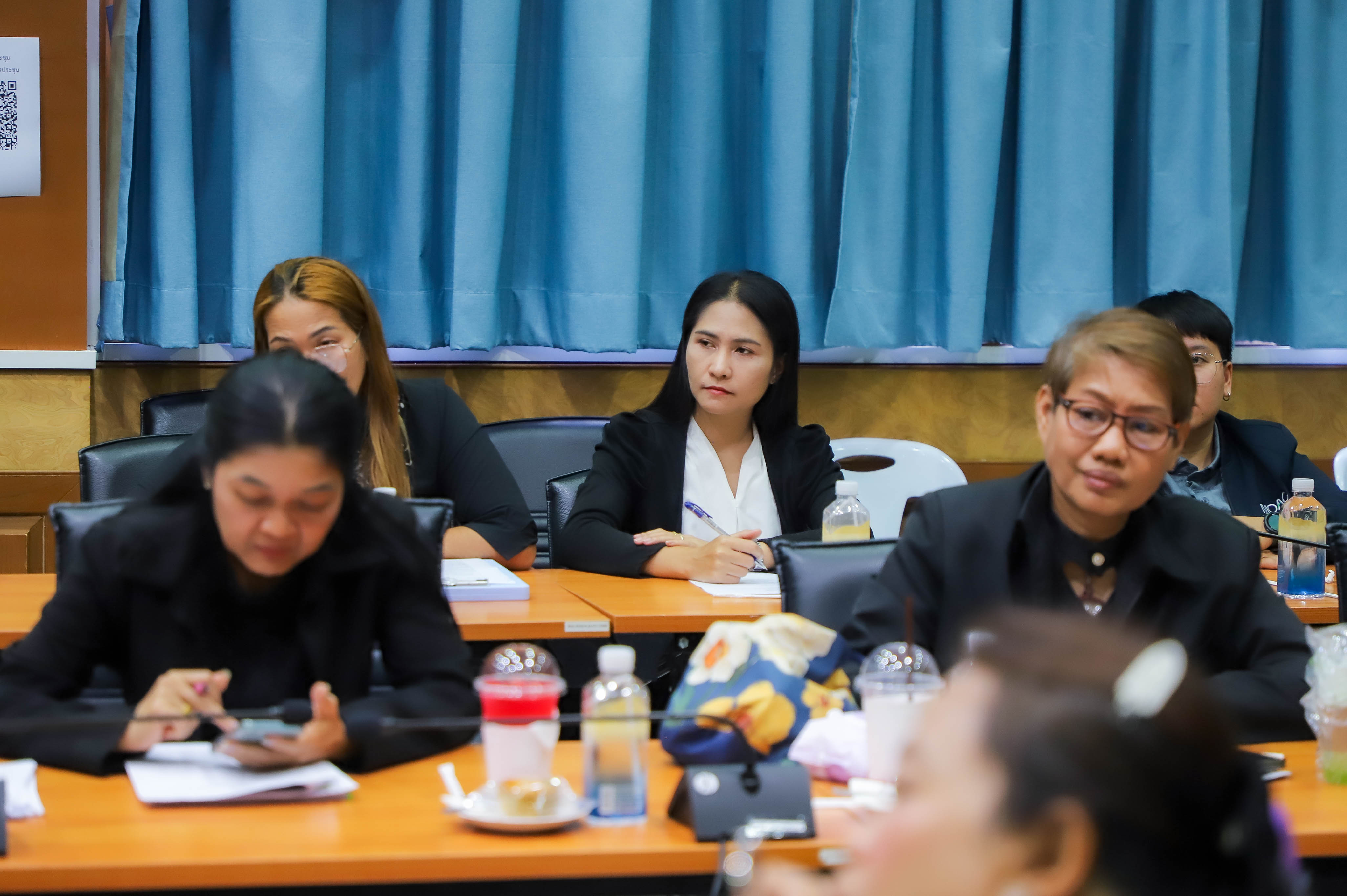 title - ส.ป.ก. ประชุมการซักซ้อมความเข้าใจงานจ้างเหมาบริการบุคคลธรรมดาตามพระราชบัญญัติการจัดซื้อจัดจ้าง และการบริหารพัสดุภาครัฐ พ.ศ. 2560